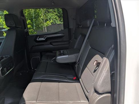 Used 2023 Chevrolet Silverado 1500 LTZ AWD/4WD image 27