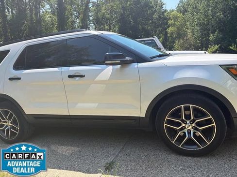 Used 2019 Ford Explorer Sport w/ Equipment Group 401A AWD/4WD image 1