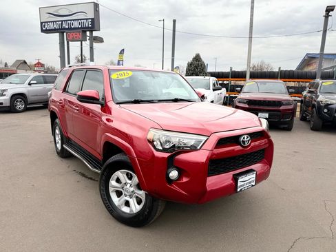 Used 2015 Toyota 4Runner SR5 image 2