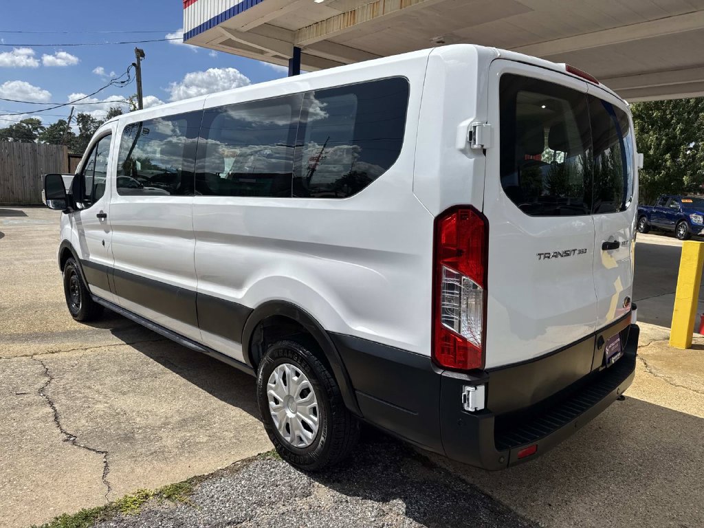 Used 2023 Ford Transit 350 XLT RWD image 6