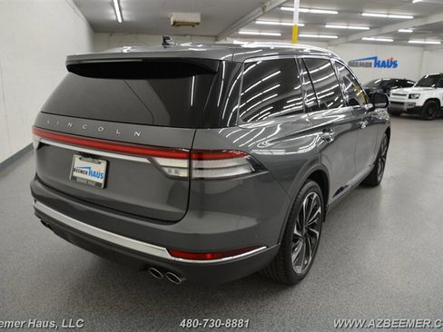 Used 2023 Lincoln Aviator Reserve w/ Equipment Group 201A image 9