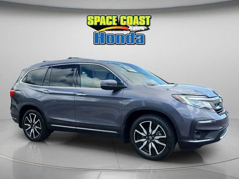 Used 2020 Honda Pilot Touring image 1