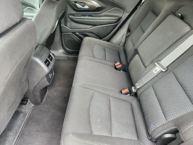 Used 2024 GMC Terrain SLE AWD/4WD image 30