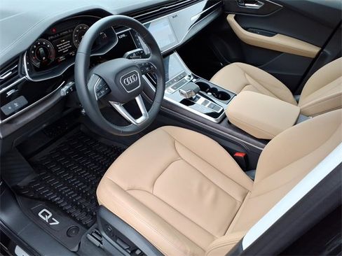 Used 2025 Audi Q7 2.0T Premium Plus w/ Premium Plus Package image 13