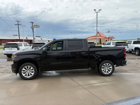 Used 2021 Chevrolet Silverado 1500 Custom w/ LPO, Dark Essentials Package RWD image 2