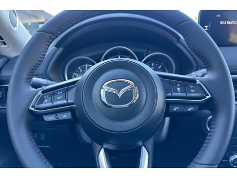 Certified 2025 MAZDA CX-5 Carbon Edition image 22
