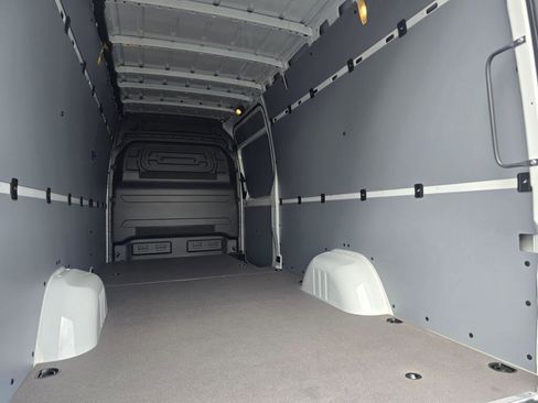 New 2026 Mercedes-Benz Sprinter 2500 image 16