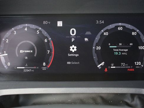 Used 2025 Toyota 4Runner TRD Off-Road Premium AWD/4WD image 36