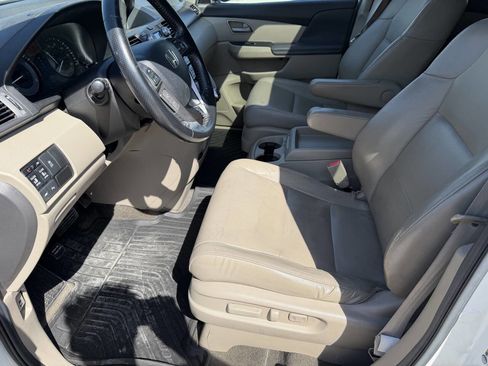Used 2013 Honda Odyssey Touring image 10