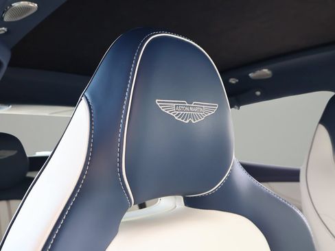 Used 2025 Aston Martin DBX 707 AWD/4WD image 21