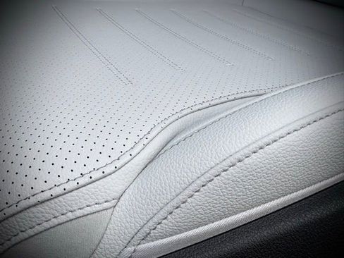 New 2026 Mercedes-Benz GLC 300 4MATIC image 21