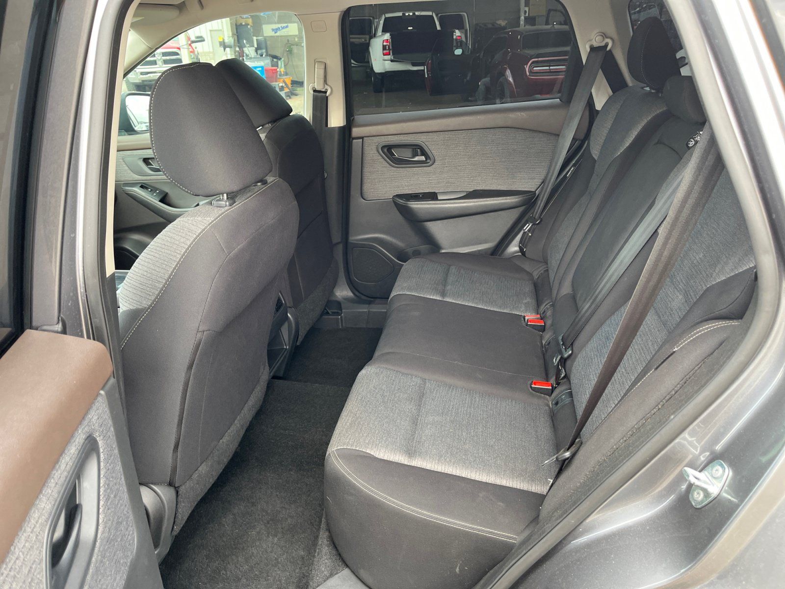 Used 2021 Nissan Rogue S FWD image 28