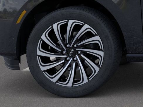 New 2025 Lincoln Navigator Black Label image 19