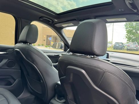 Used 2018 BMW X1 xDrive28i w/ Convenience Package AWD/4WD image 34