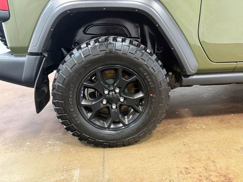 Used 2022 Jeep Wrangler Willys image 88