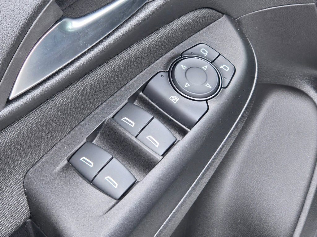New 2026 Buick Envista Preferred FWD image 31