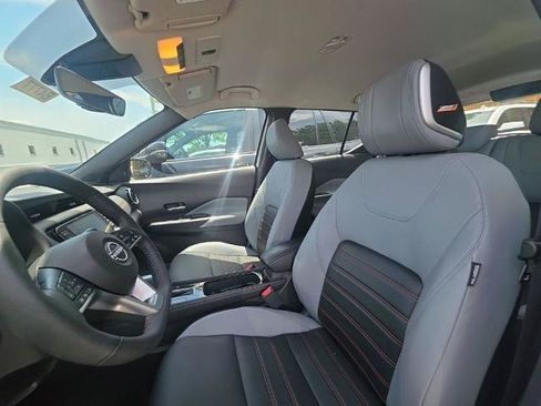 Certified 2023 Nissan Kicks SR w/ SR Premium Package FWD image 4