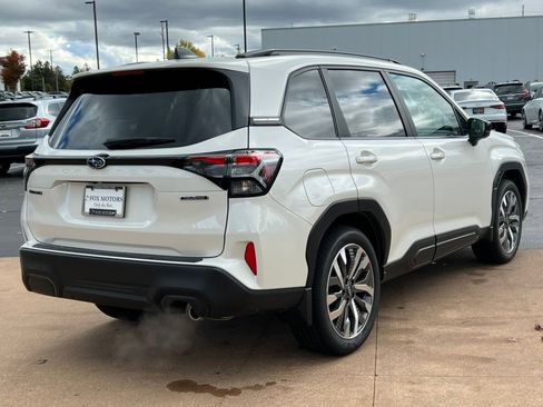 New 2025 Subaru Forester Touring image 9