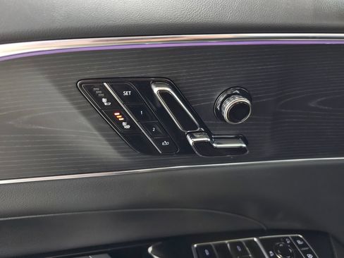Certified 2024 Cadillac Lyriq Sport AWD/4WD image 19