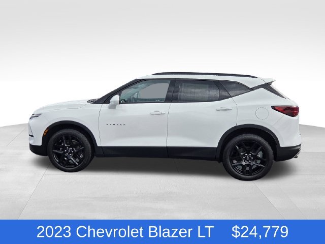 Certified 2023 Chevrolet Blazer LT w/ Convenience Package AWD/4WD image 2