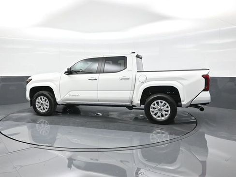 New 2026 Toyota Tacoma SR5 image 5