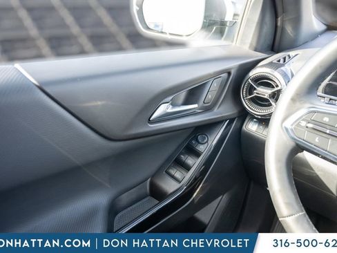 Used 2025 Chevrolet Equinox LT image 15