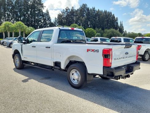 Used 2025 Ford F250 XL w/ 360-Degree Camera Package AWD/4WD image 8