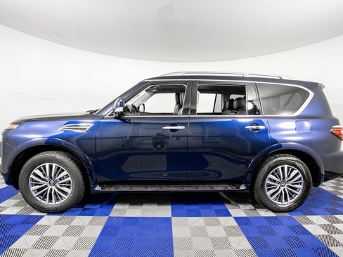 Used 2024 Nissan Armada SL image 8