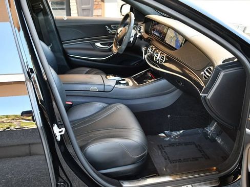 Used 2015 Mercedes-Benz S 63 AMG 4MATIC Sedan image 21
