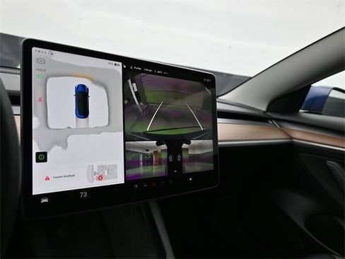 Used 2023 Tesla Model 3 Standard Range image 11