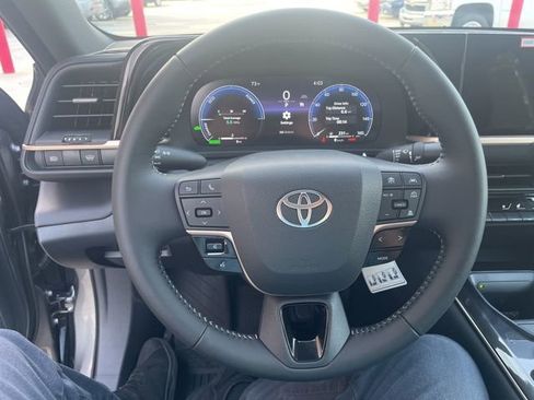 New 2026 Toyota Crown XLE image 15