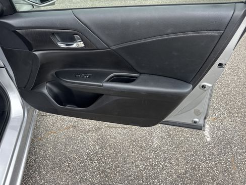 Used 2013 Honda Accord EX image 14