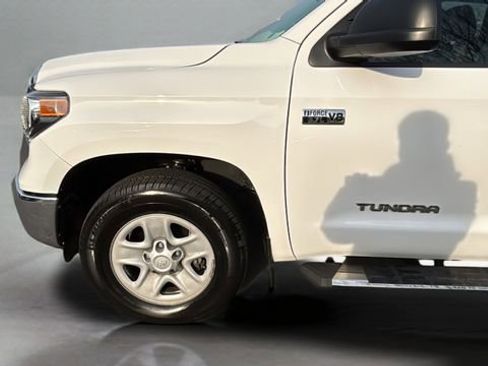 Used 2020 Toyota Tundra SR5 image 33
