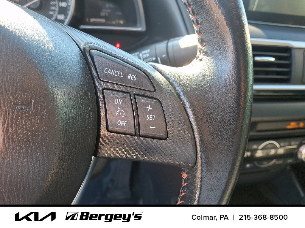 Used 2016 MAZDA MAZDA3 i Touring w/ Popular Equipment Package FWD image 24