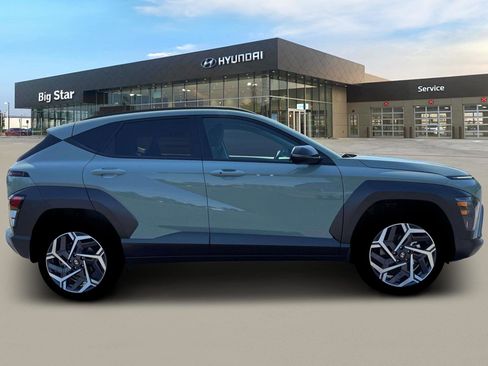 New 2026 Hyundai Kona SEL Premium FWD image 9