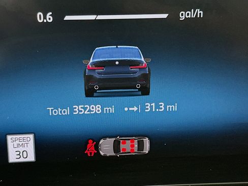 Used 2025 BMW 330i Sedan RWD image 19