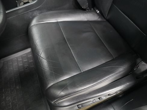 Used 2015 Honda Pilot Touring image 11