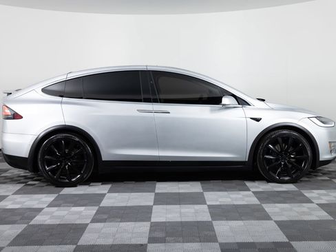 Used 2018 Tesla Model X 100D AWD/4WD image 9