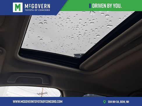 Used 2023 Subaru Crosstrek 2.0i Premium image 23