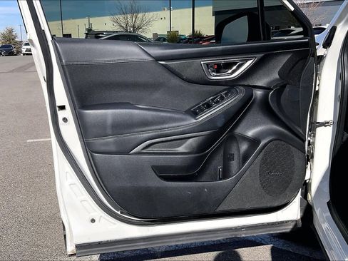 Used 2024 Subaru Forester Premium image 21