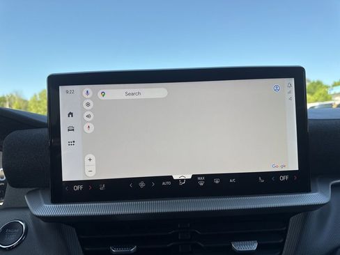 Used 2025 Ford Explorer ST-Line w/ ST-Line Street Pack image 19