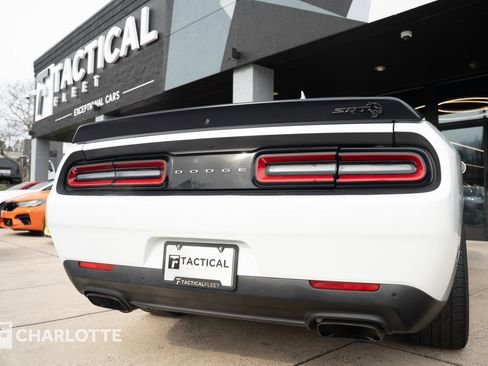 Used 2022 Dodge Challenger SRT Hellcat Redeye image 15