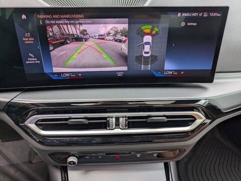 Used 2024 BMW 230i Coupe w/ Convenience Package image 21