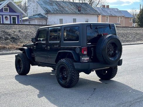 Used 2017 Jeep Wrangler Unlimited Sport w/ Quick Order Package 24S image 22
