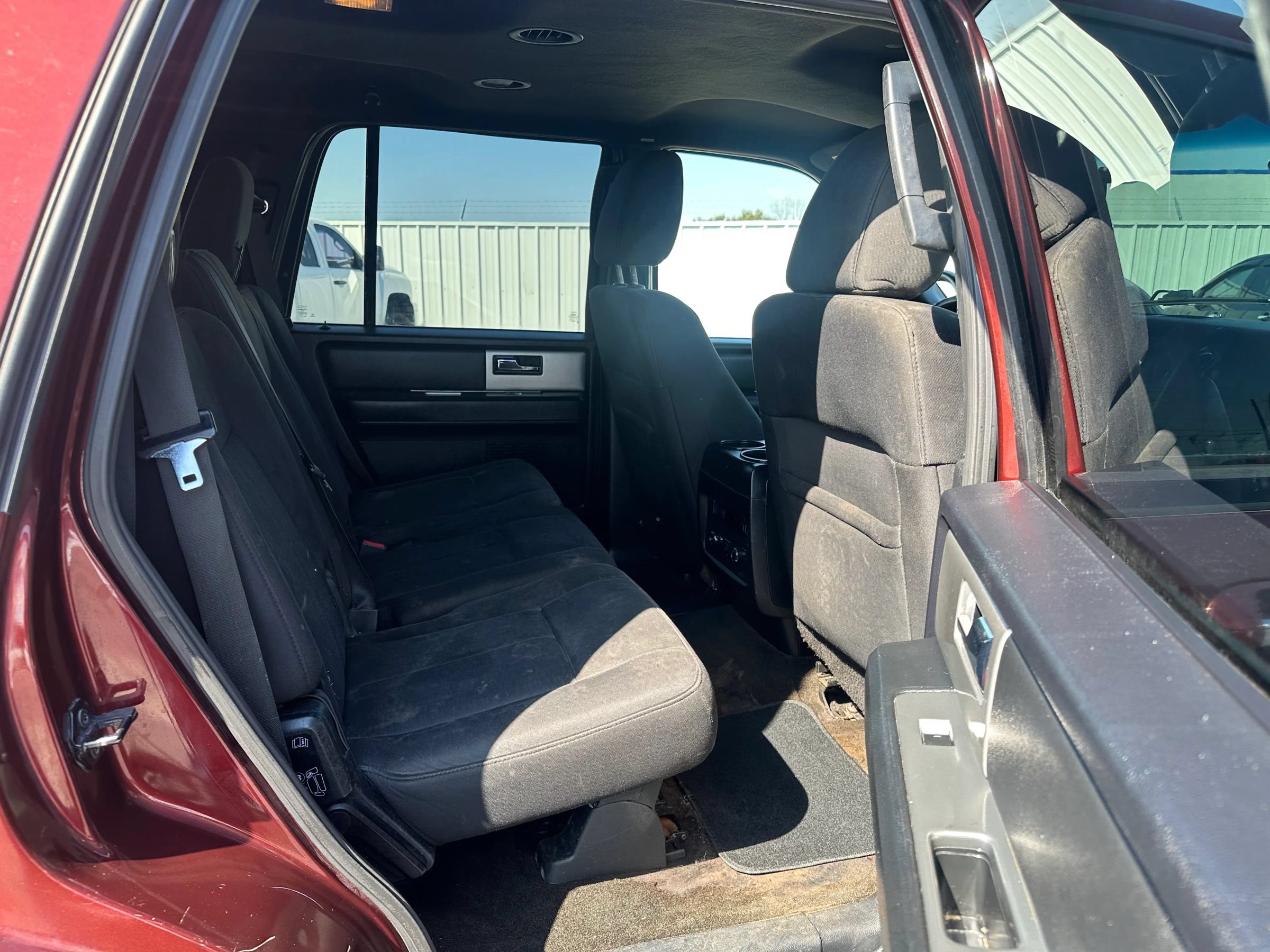 Used 2017 Ford Expedition XLT AWD/4WD image 15