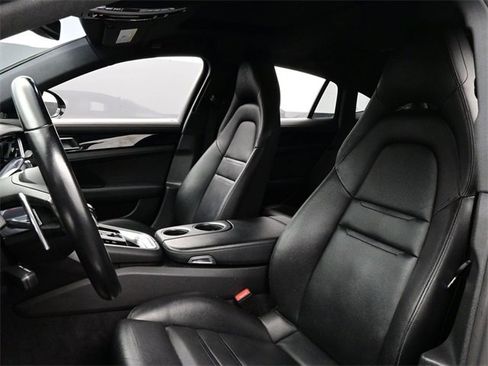 Used 2021 Porsche Panamera 4 image 5