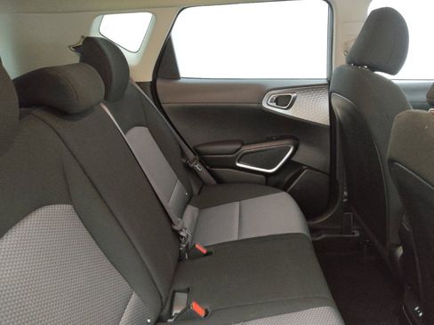 Used 2023 Kia Soul S image 19