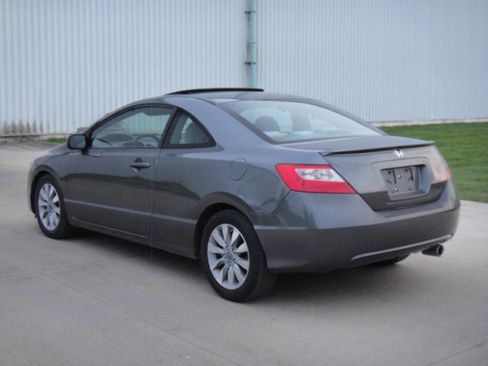 Used 2010 Honda Civic EX image 9