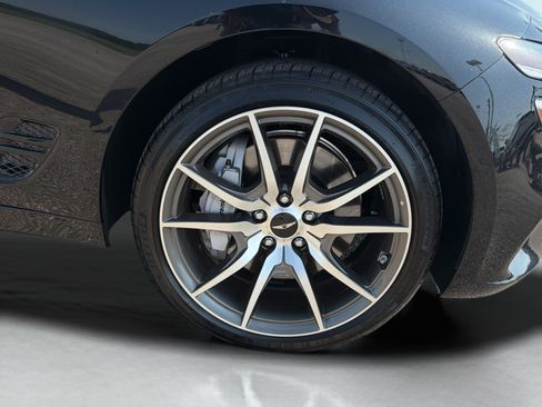 Used 2026 Genesis G70 2.5T RWD image 25