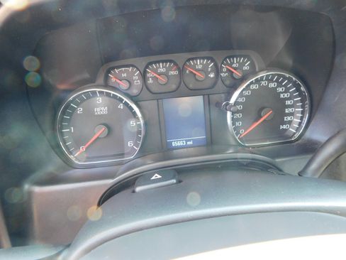 Used 2019 Chevrolet Silverado 2500 W/T AWD/4WD image 8